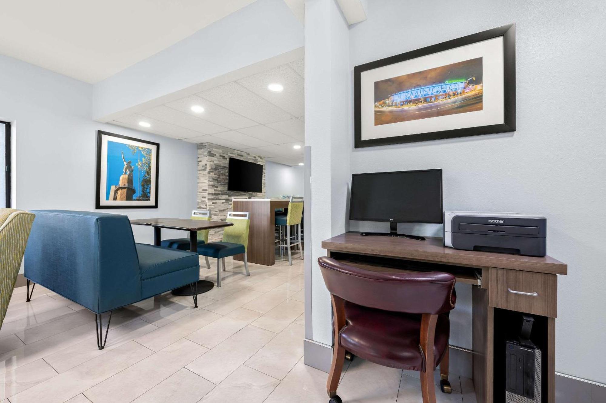 Quality Inn Pelham I-65 Exit 246 Extérieur photo