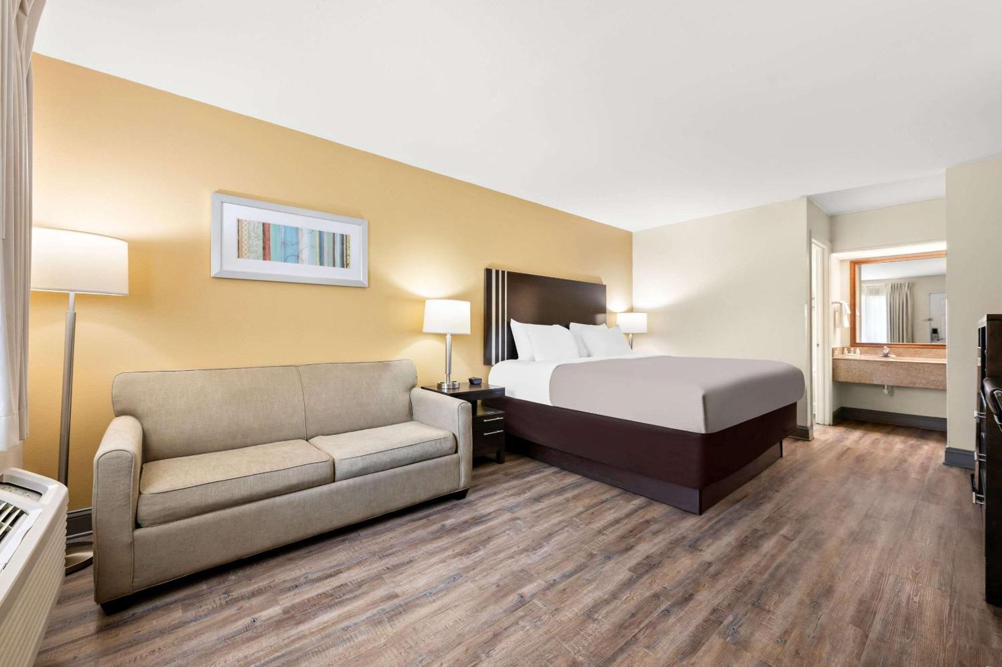 Quality Inn Pelham I-65 Exit 246 Extérieur photo