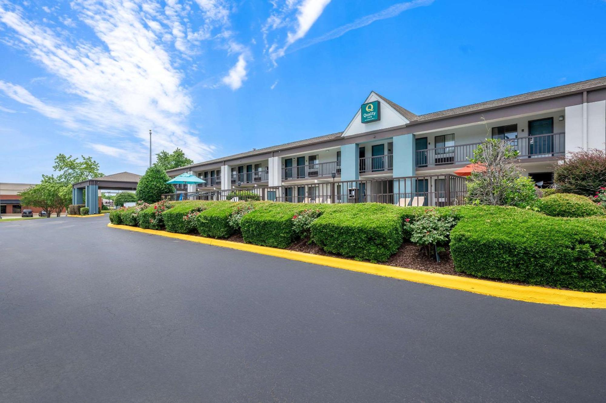 Quality Inn Pelham I-65 Exit 246 Extérieur photo